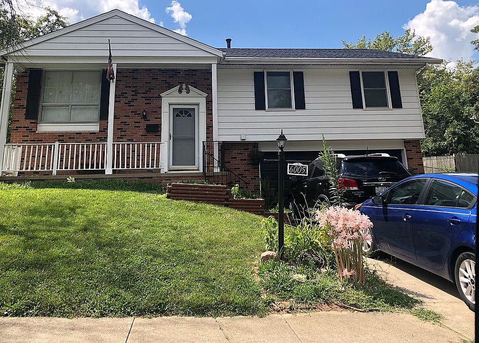 1st image of 6005 N Devonshire Dr