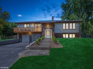 1726 Belle Plaine Ave, Gurnee, IL 60031