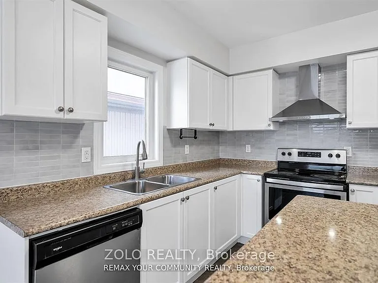 17 Adanac Dr #MAIN 2ND FLOOR — Photo 9