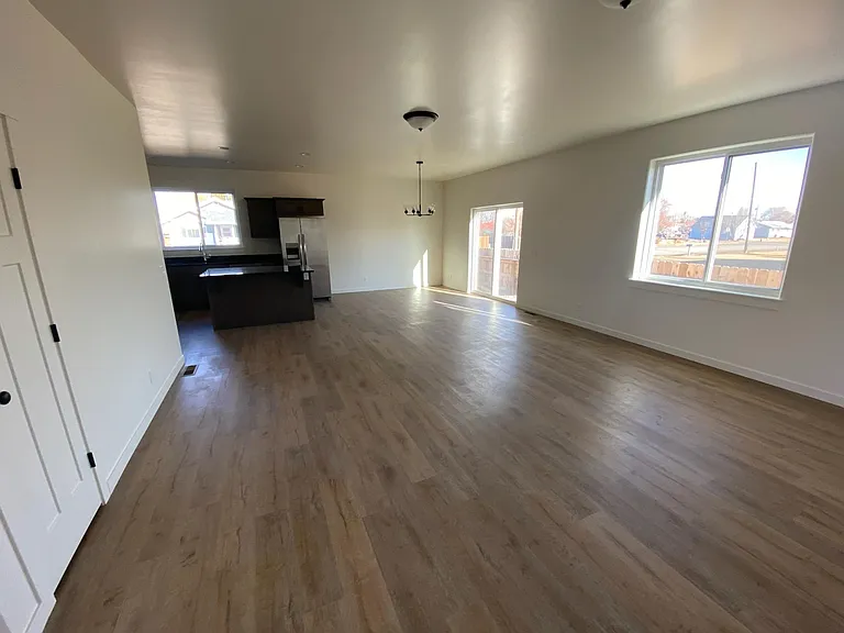 1760 L St — Photo 2