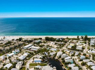 214 S HARBOR DRIVE, HOLMES BEACH, FL 34217