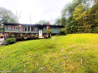 454 Bolger Dr, Roaring Spring, PA 16673