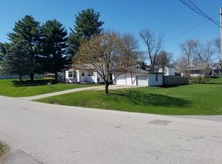 317 SE 5th St, Aledo, IL 61231