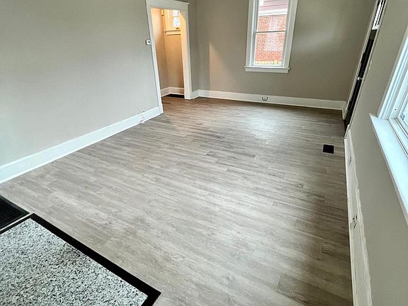 4th image of 4232 Colerain Ave