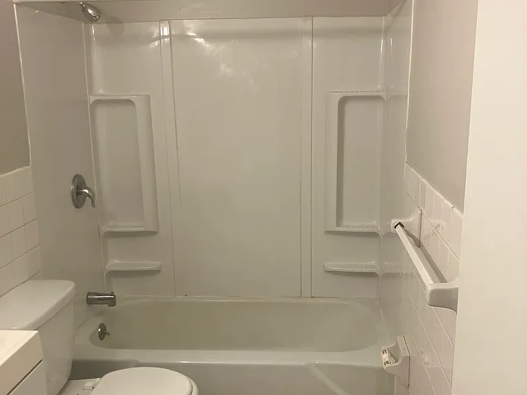 200 Polk St #9 — Photo 16