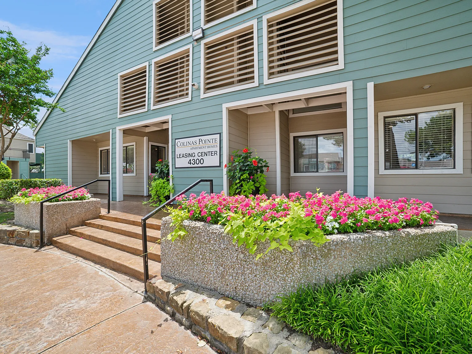 Colinas Pointe — Photo 2