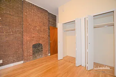 Rented by Manhattan Realty Group