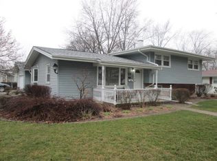 18912 Lorenz Ave, Lansing, IL 60438