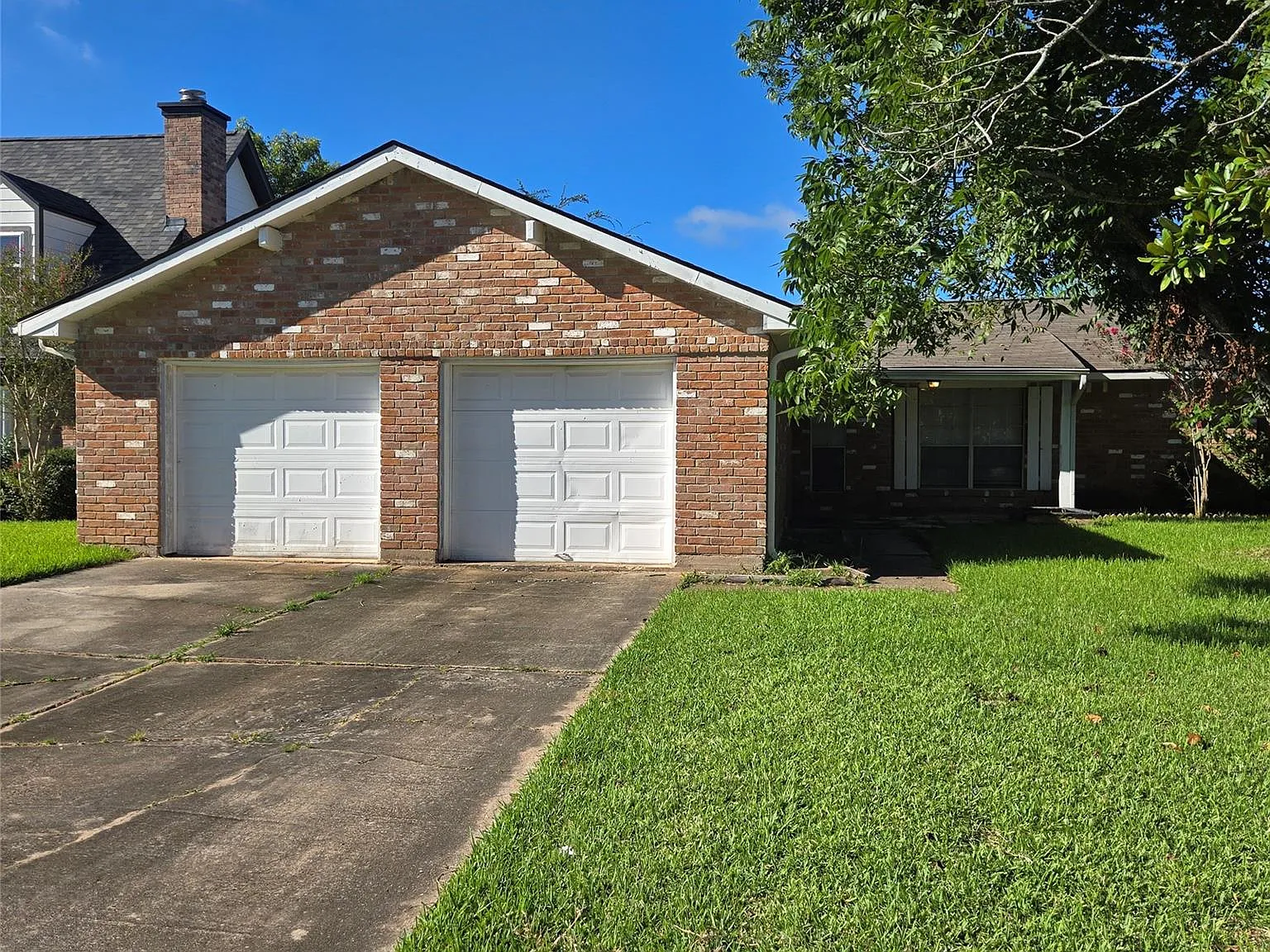 3 bed, 2.0 bath, 1575 sqft, $1,995 — Photo 1