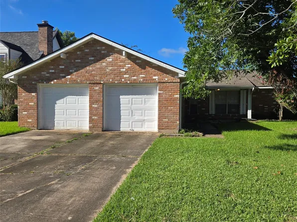 3046 Mosby Dr, Sugar Land, TX 77479