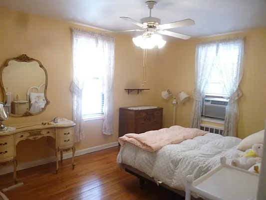 Sold by Fillmore | media 17