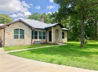 108 Loblolly, Elgin, TX 78621