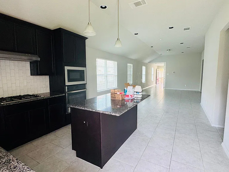 2800 Joe Dimaggio Blvd #81 — Photo 8