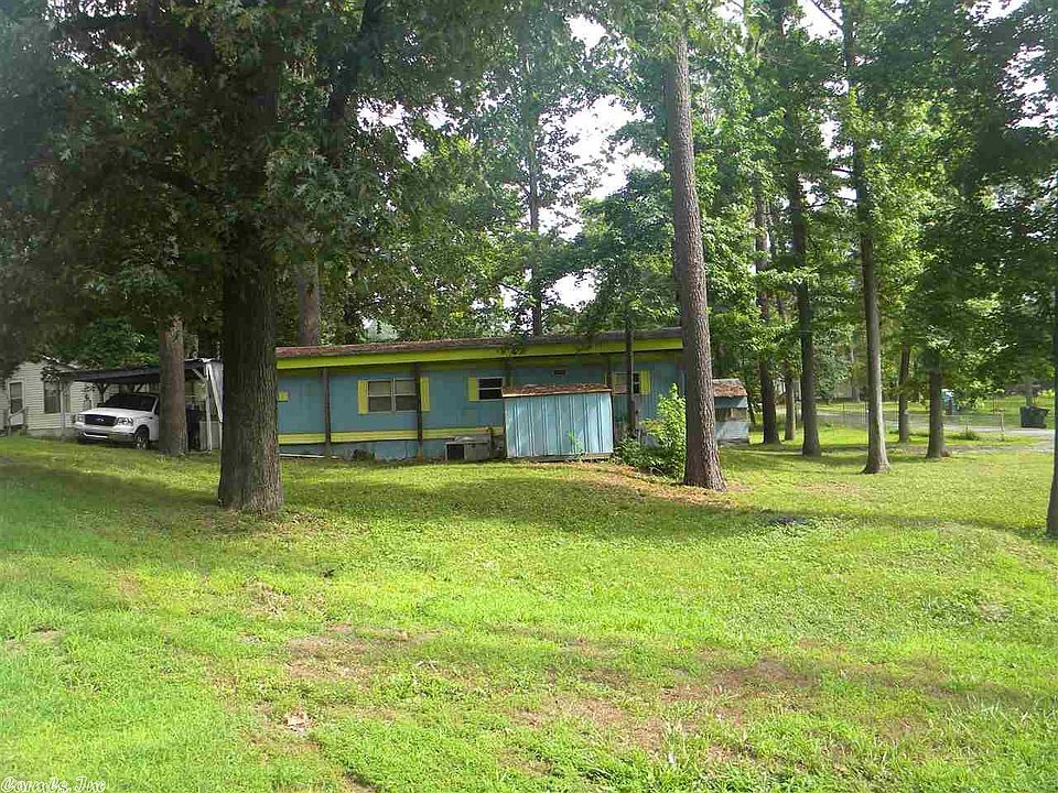 1st image of 151 Continental Dr