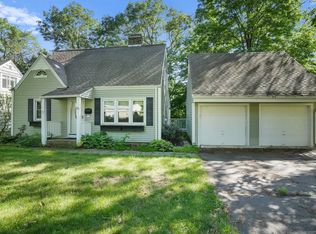 15 Granite Ter, Ansonia, CT 06401