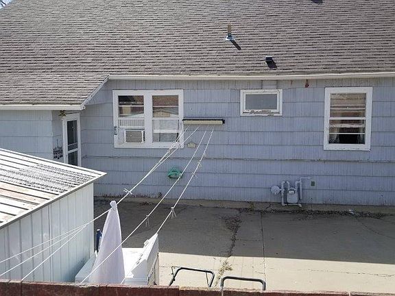 5th image of 720 7th Ave N