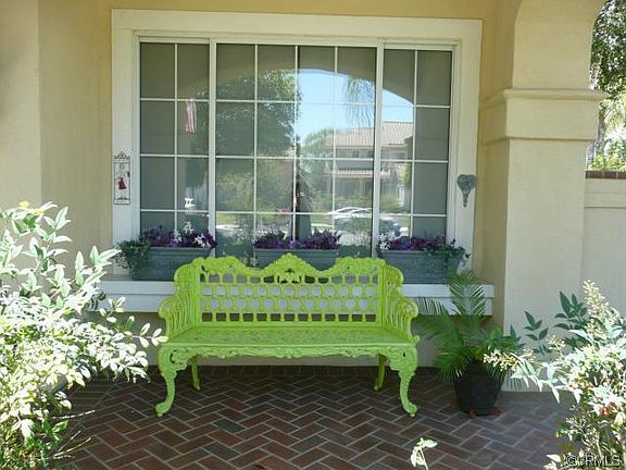 3rd image of 23648 Narcissus Cir