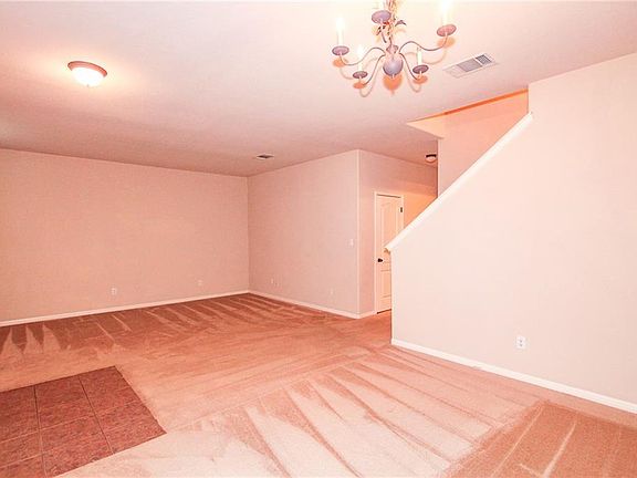 4th image of 233 Marquitos Dr