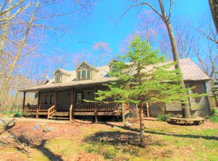 1158 E Alpine Dr, Terra Alta, WV