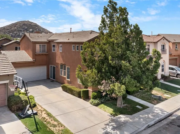3762 Almansa Way, Perris, CA 92571
