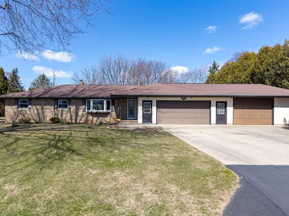 620 W Seneca Dr, Appleton, WI 54911