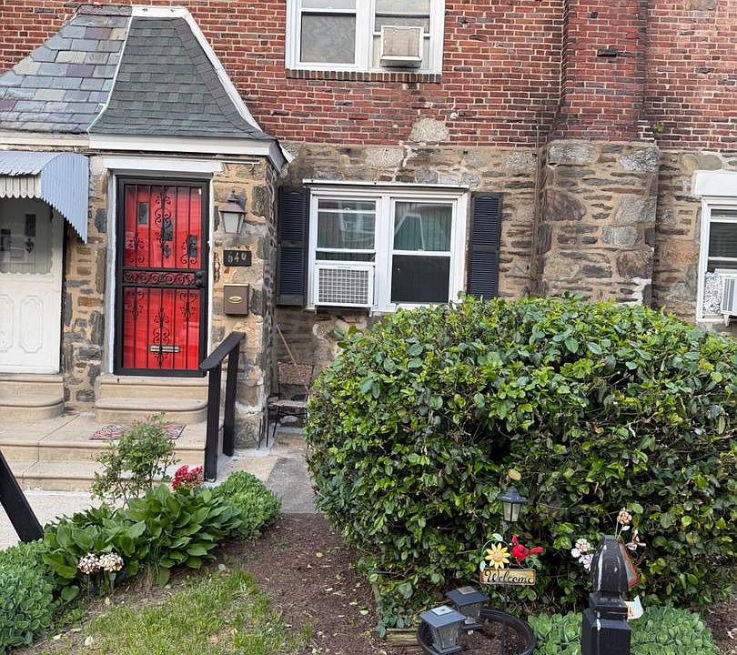 1st image of 649 Briarcliff Rd