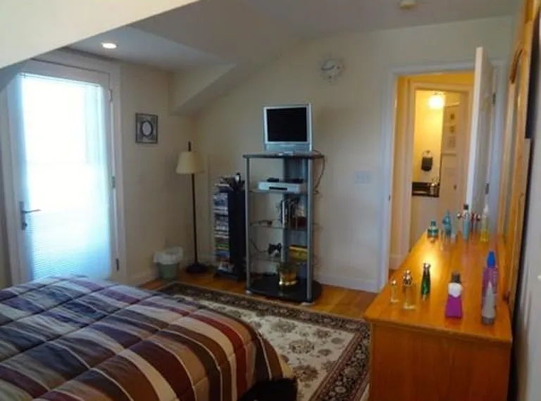 15 Western Ave #3 — Photo 8