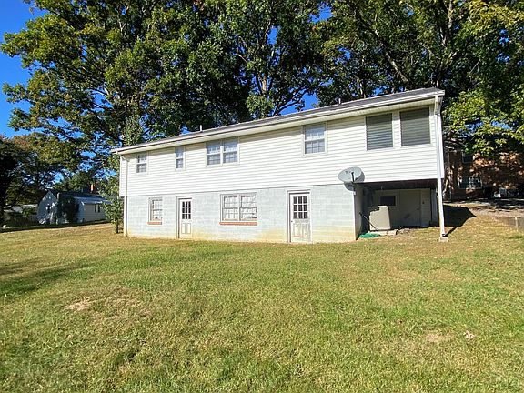 2nd image of 94 Mary Ann Dr