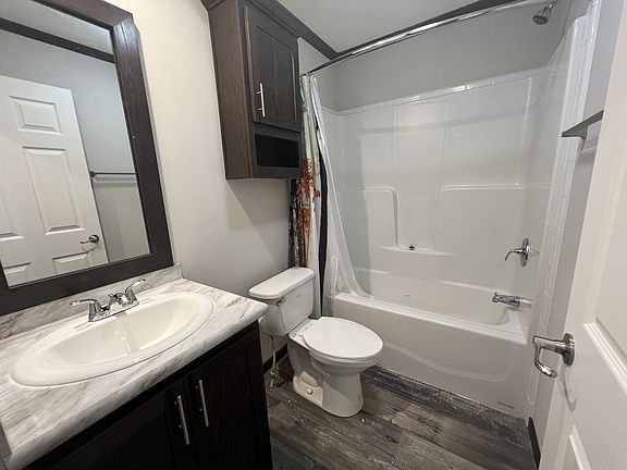 4th image of 1250 Paree St #607
