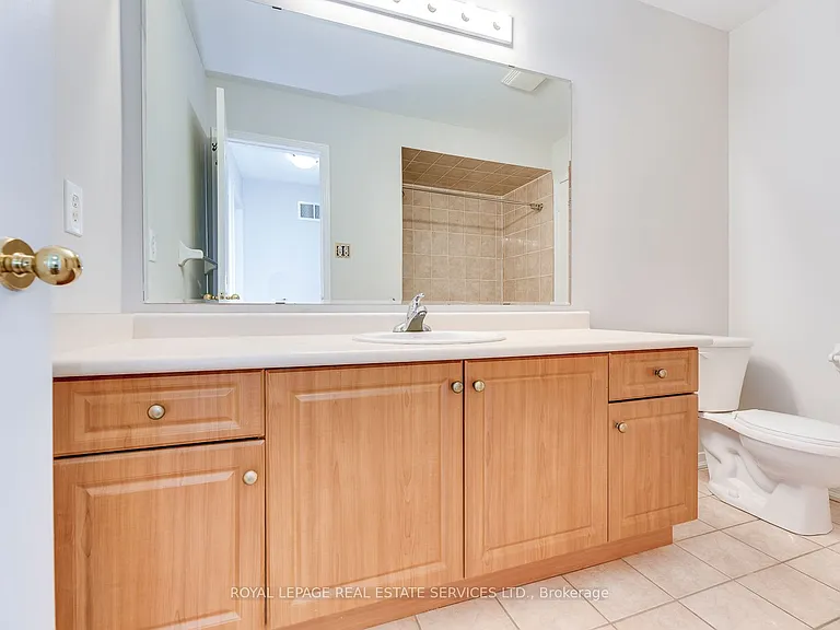 1835 McCoy Ave — Photo 28