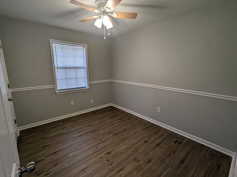 177 Sheila Dr — Photo 5