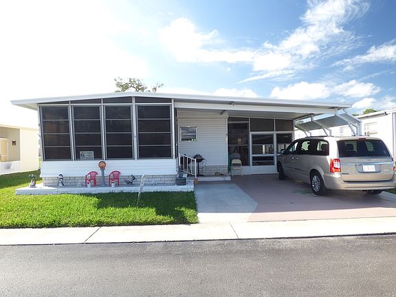 2nd image of 7616 Parkway Blvd