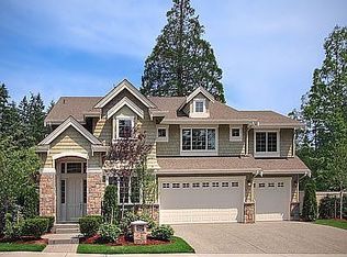 2068 211th Pl SE, Sammamish, WA 98075