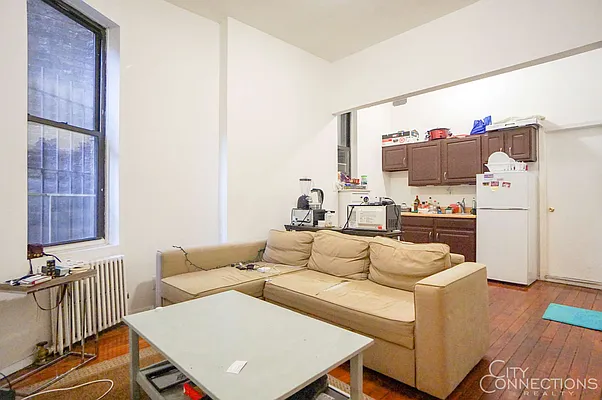 Rented by City Connections Realty | media 51