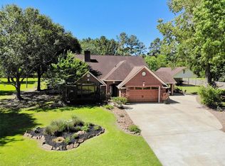 311 Casa Tejas Ln, Crosby, TX 77532