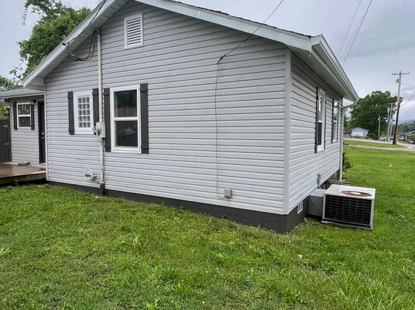 400 S 6th St, La Follette, TN 37766