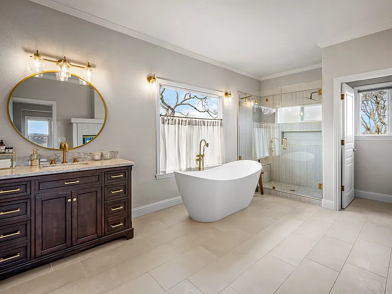 3180 Warren Ln — Photo 6