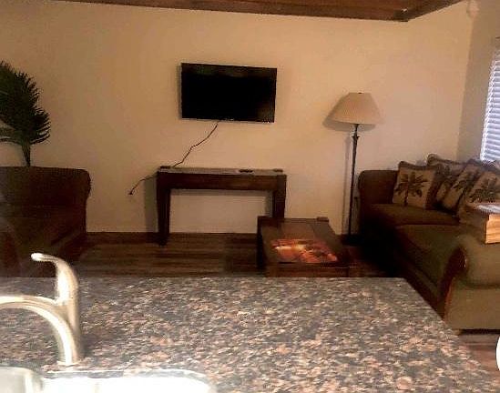 4th image of 82844 Crawford Dr