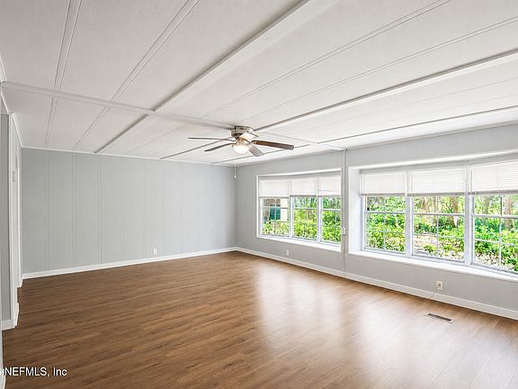 3rd image of 116 IDLEWOOD ACRES Road