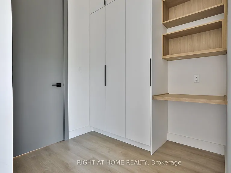 1169 Davenport Rd #4 — Photo 18