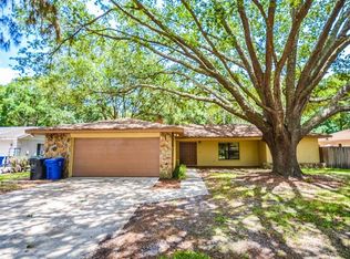 16211 September Dr, Lutz, FL 33549