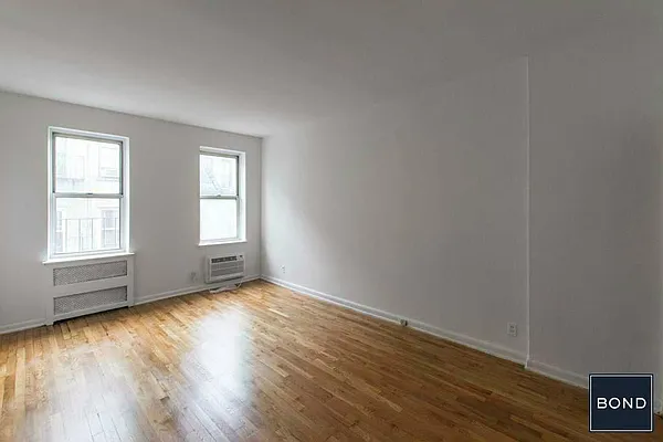 Rented by Bond New York | media 1