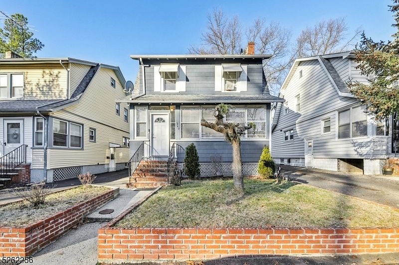 1st image of 249 Brighton Ave
