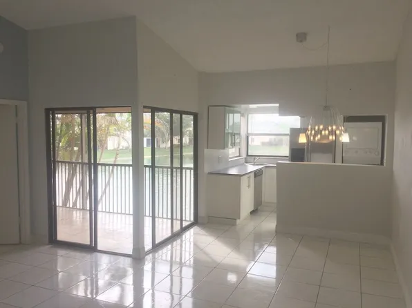 820 N Franklin Ave APT I, Homestead, FL 33034