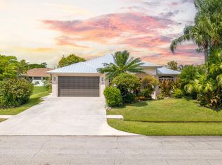 456 NW Ravenswood Ln, Port Saint Lucie, FL 34983