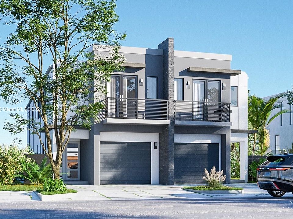 1st image of 920 NE 16th Ave