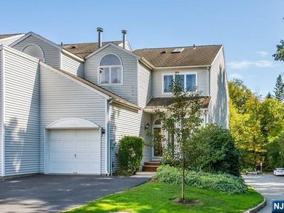 15 Saint Charles Ave W, Hewitt, NJ, 07421