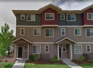 (919) Triplex Town Homes - 5 Bedroom / 5.5 Bath, Corvallis, OR 97330