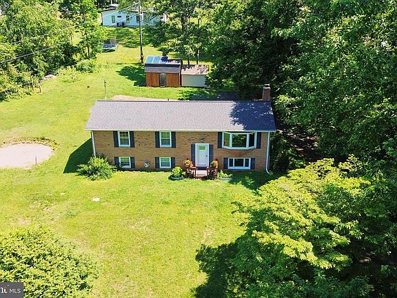2nd image of 39636 Mossridge Rd