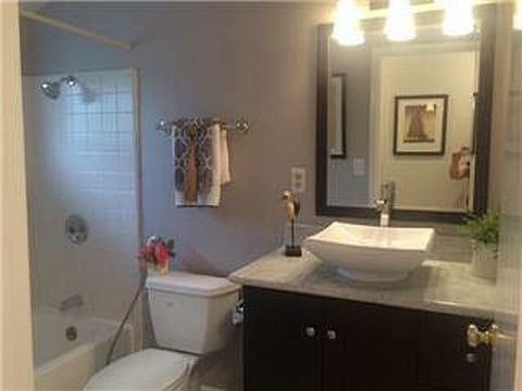 5th image of 10944 Dryden Ave